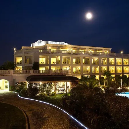 Palace Desenzano Дезенцано-дель-Гарда