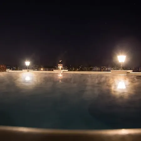 Готель Palace Desenzano Дезенцано-дель-Гарда
