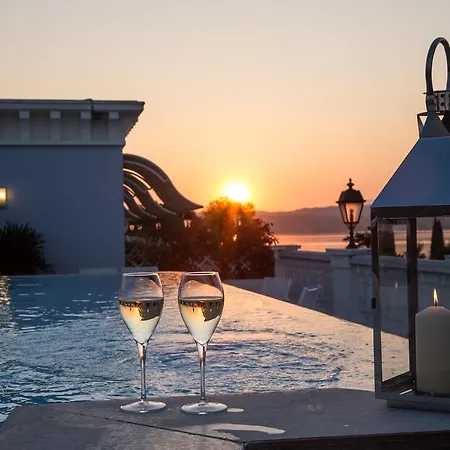 Готель Palace Desenzano 4*